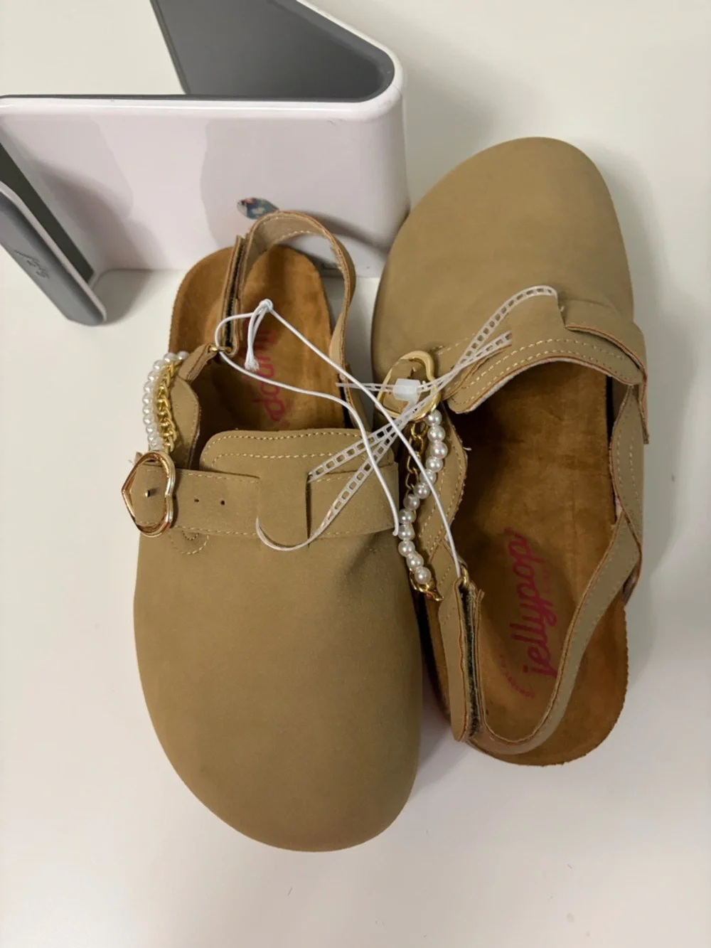 Jellypop Brinkley Girls Slingback Clogs Tan Pearl Heart Chain Size 3M